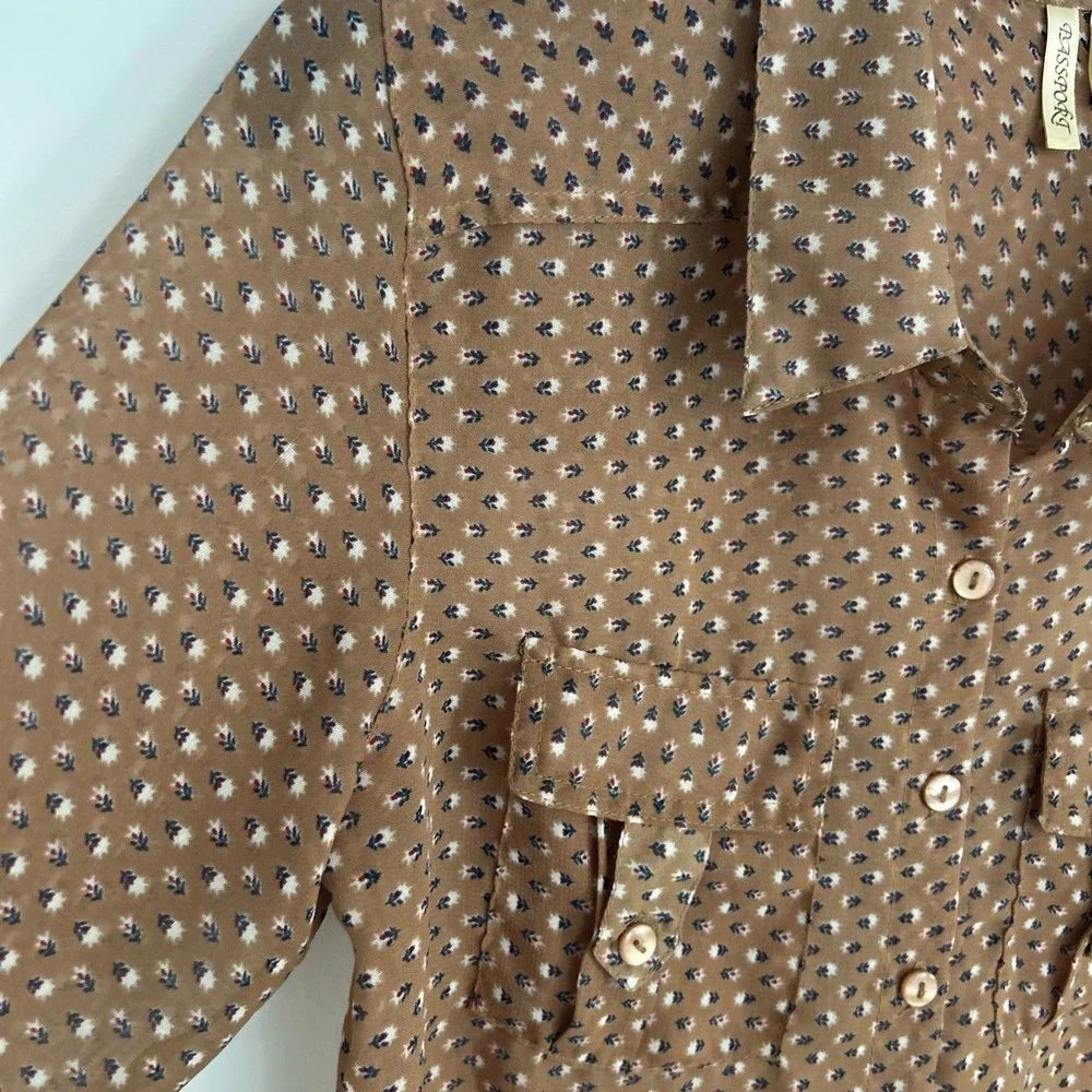 Passport‎ Women's Sz S Brown Floral Sheer Roll Tab Sleeves Button Up Blouse